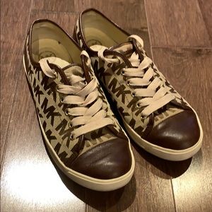 Michael Kors Runners size 9.5